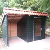 Kapschuurtje / fietsenschuur